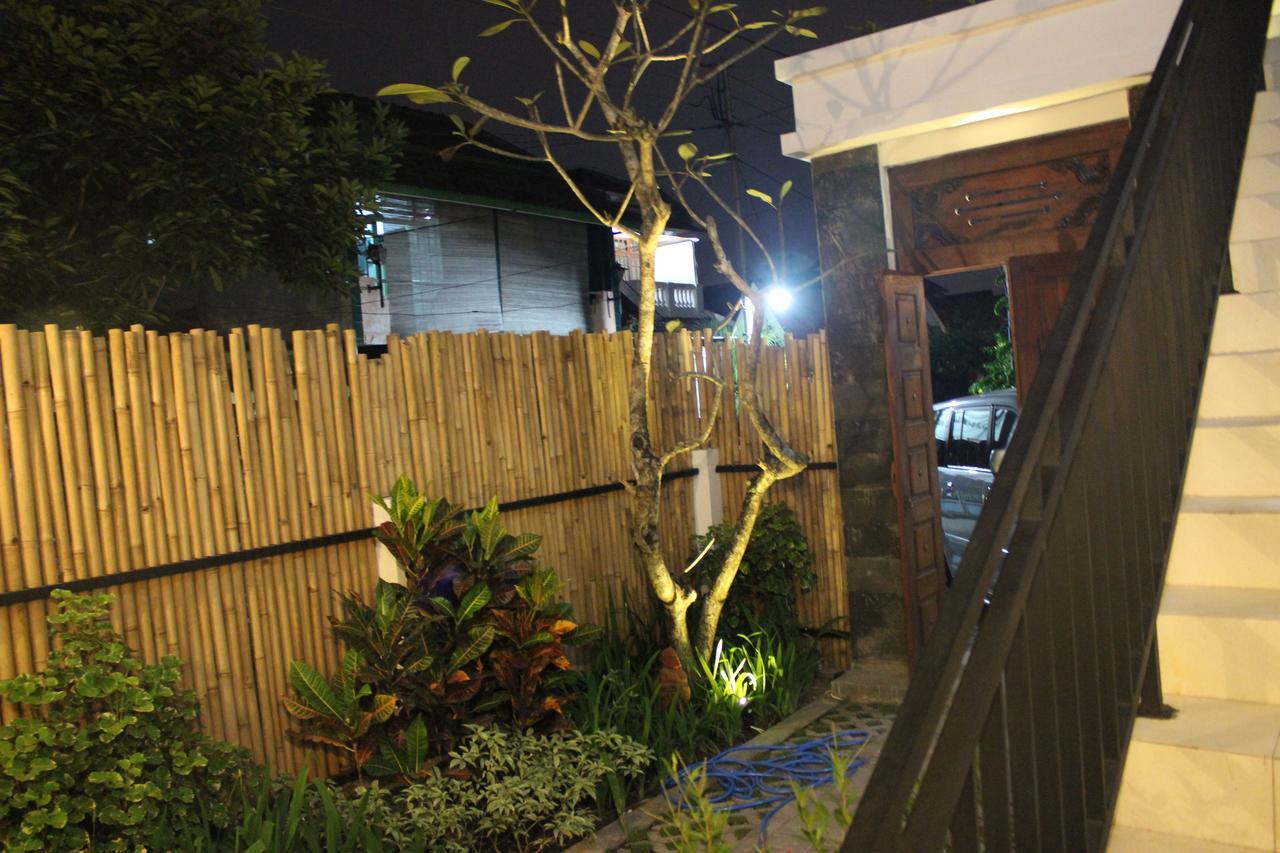 The Wayang Homestay Джокякарта Екстериор снимка